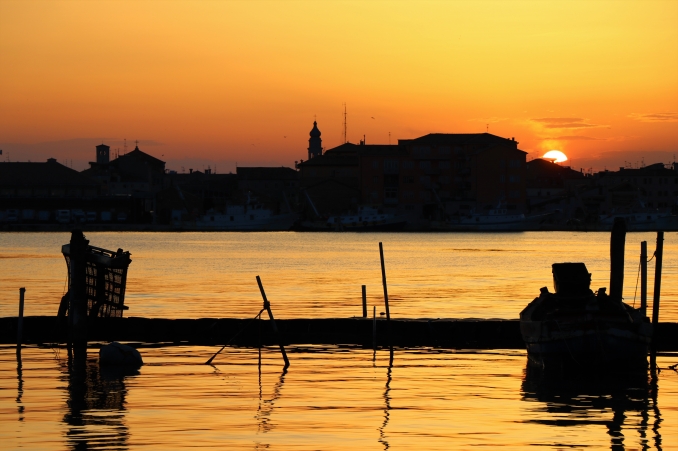 TRAMONTI IN LAGUNA DI CHIOGGIA - MOTONAVE ANNA  